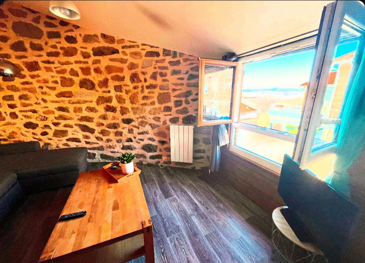 Gîte des fauvettes Lorlanges Extérieur photo